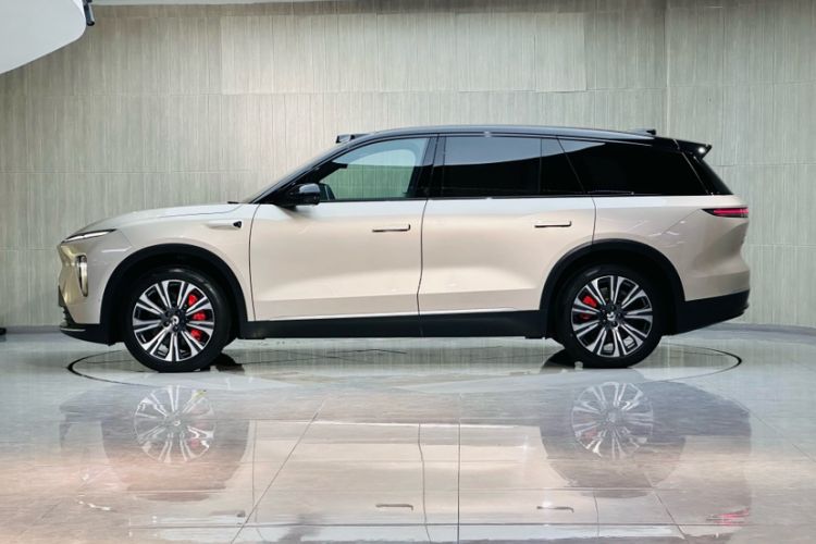 Used Nio ES8 2023 75 kWh Exterior 3