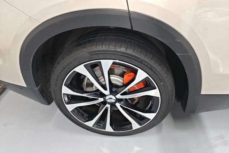 Used Nio ES8 2023 100kWh Executive Edition Exterior 5