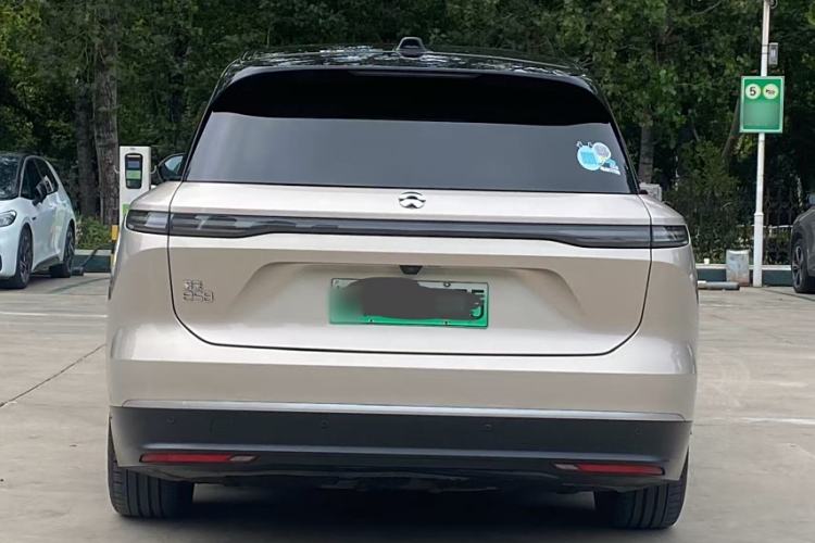 Used Nio ES8 2023 100kWh Exterior 5