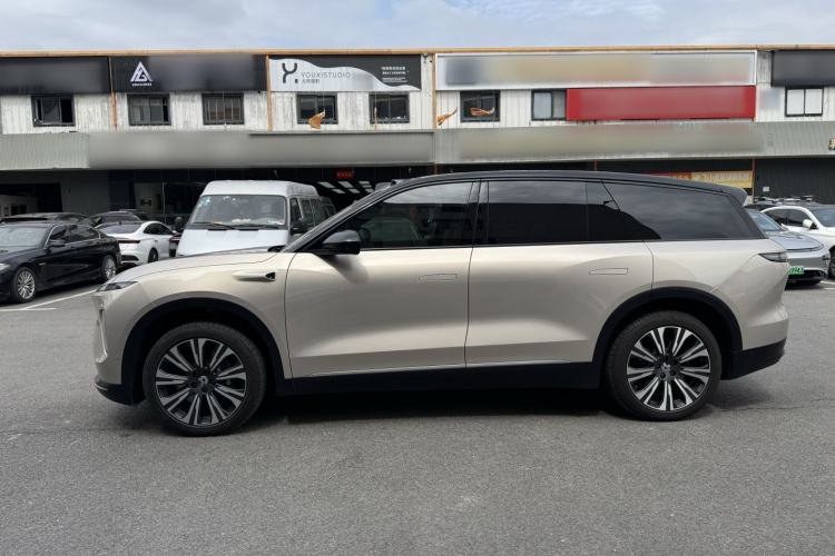 Used Nio ES8 2023 75 kWh Exterior 7