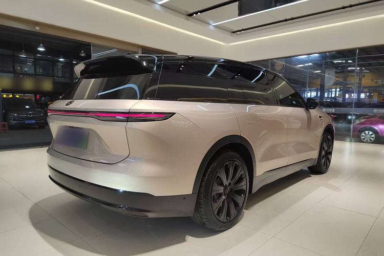 Used Nio ES8 2023 75 kWh Executive Edition Exterior 7