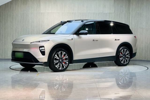 Used Nio ES8 2023 75 kWh