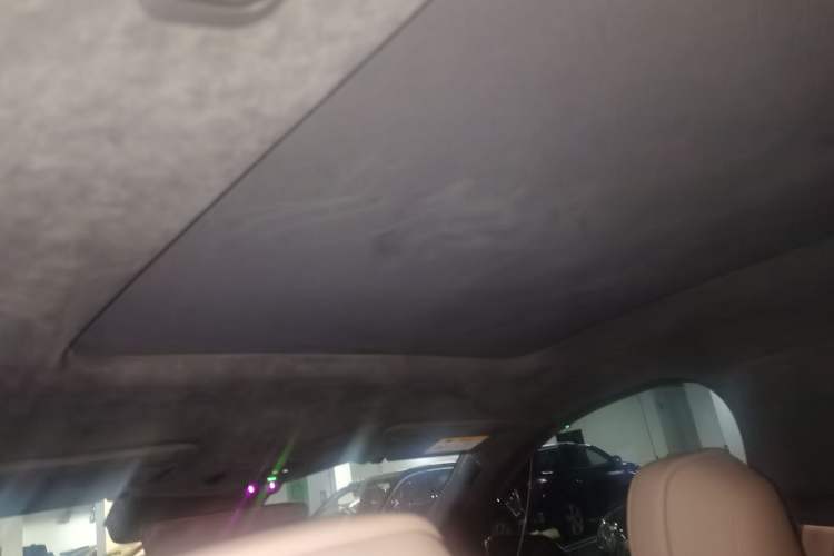 Used Nio ES8 2023 100kWh Signature Edition Headliner