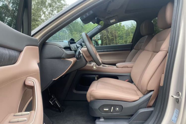 Used Nio ES8 2023 100kWh Interior 2
