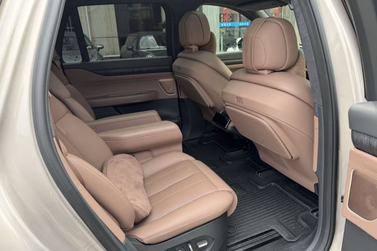 Used Nio ES8 2023 75 kWh Interior 6