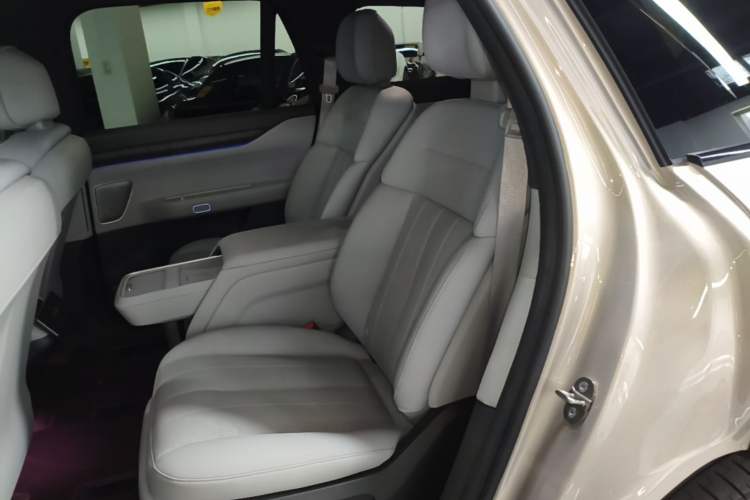 Used Nio ES8 2023 75 kWh Executive Edition Left Rear Seat