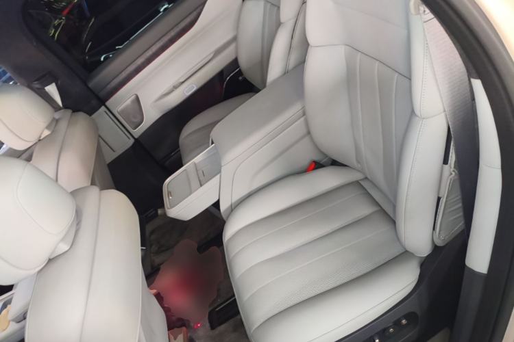 Used Nio ES8 2023 100kWh Signature Edition Left Rear Seat