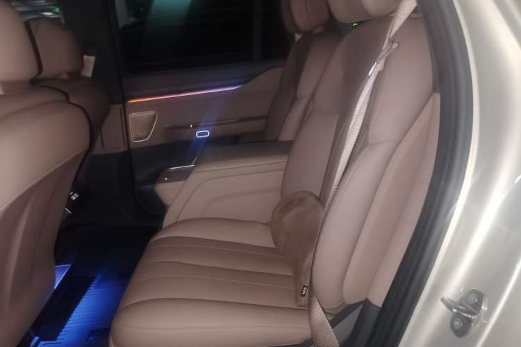Used Nio ES8 2023 100kWh Signature Edition Left Rear Seat