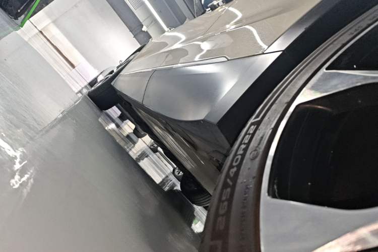 Used Nio ES8 2023 100kWh Executive Edition Left Side Sill