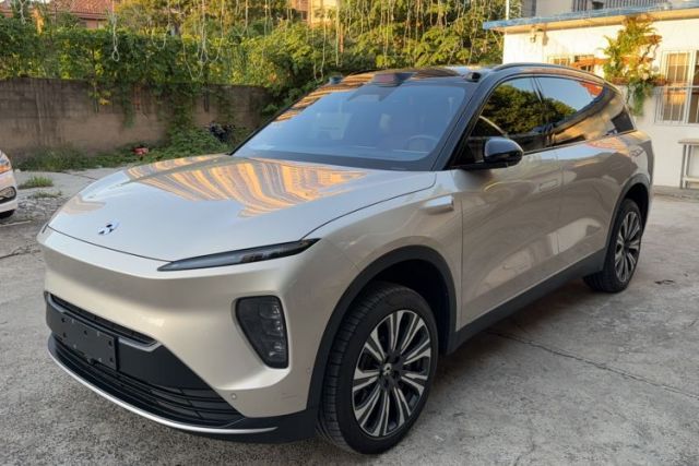 Used Nio ES8 2023 75 kWh