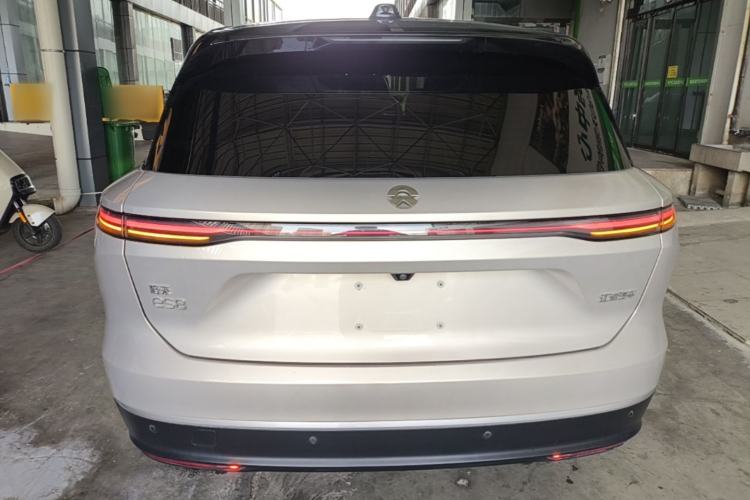 Used Nio ES8 2023 75 kWh Executive Edition Rear