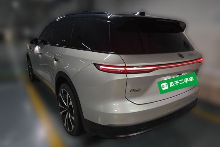 Used Nio ES8 2023 100kWh Signature Edition Rear Left 45 Deg