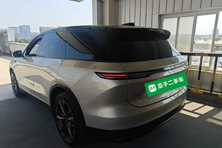 Used Nio ES8 2023 75 kWh Executive Edition Rear Left 45 Deg