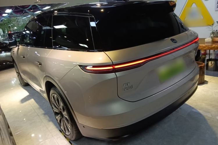 Used Nio ES8 2023 75 kWh Rear Left 45 Deg