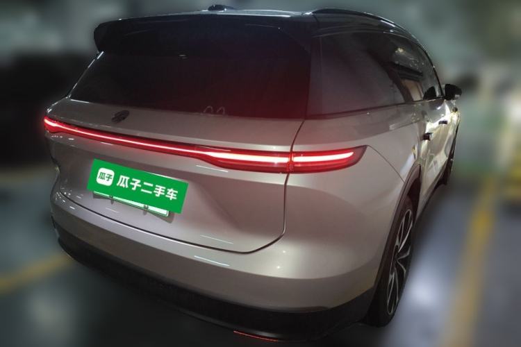 Used Nio ES8 2023 100kWh Signature Edition Rear Right 45 Deg