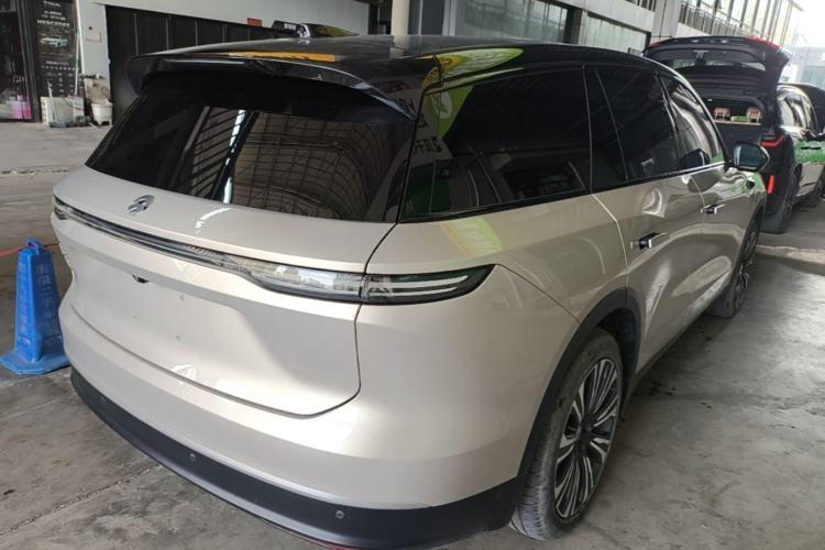 Used Nio ES8 2023 75 kWh Executive Edition Rear Right 45 Deg