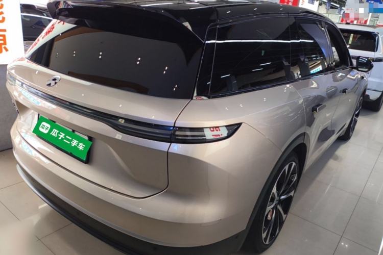 Used Nio ES8 2023 100kWh Signature Edition Rear Right 45 Deg
