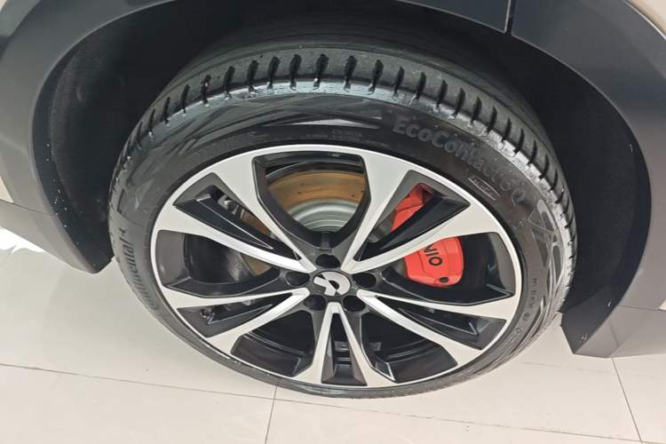 Used Nio ES8 2023 100kWh Signature Edition Right Rear Wheel Hub