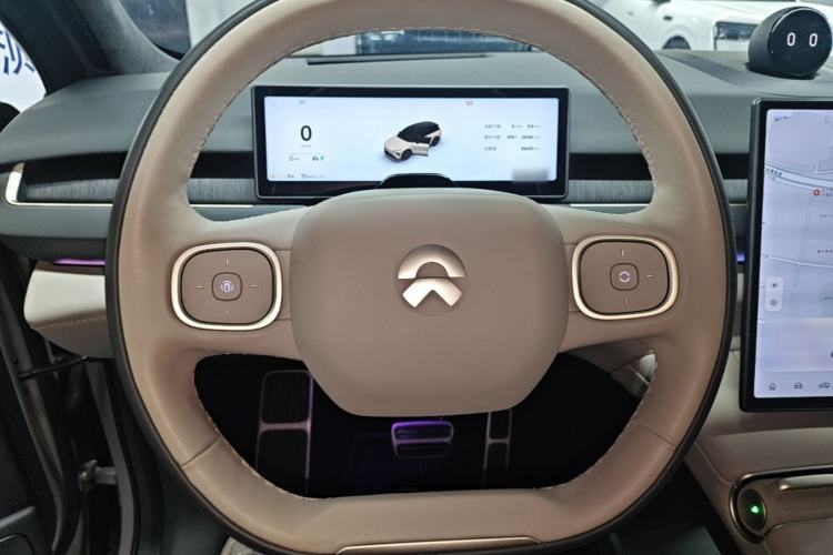Used Nio ES8 2023 100kWh Executive Edition Steering Wheel