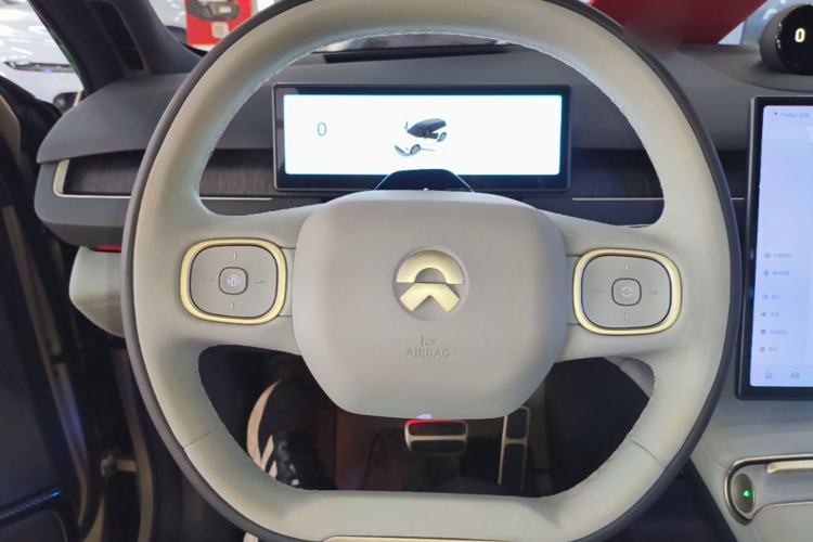 Used Nio ES8 2023 100kWh Signature Edition Steering Wheel