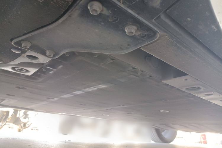 Used Nio ES8 2023 100kWh Chassis Front Left