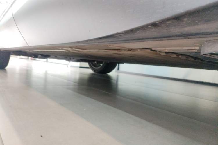 Used Nio ES8 2023 75 kWh Chassis Rear Left