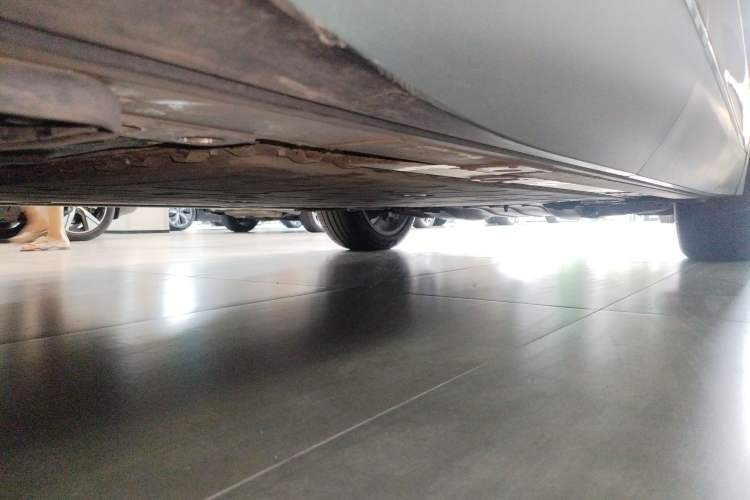 Used Nio ES8 2023 75 kWh Chassis Rear Right