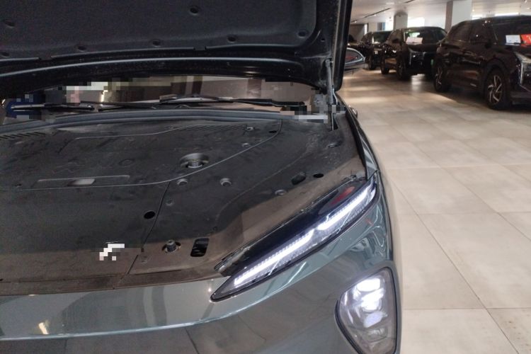 Used Nio ES8 2023 75 kWh Engine Bay Left