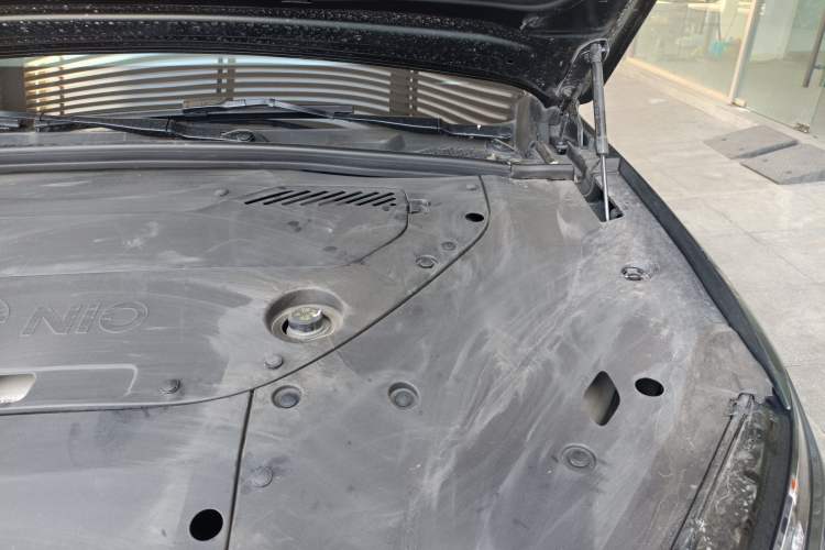 Used Nio ES8 2023 100kWh Engine Bay Left