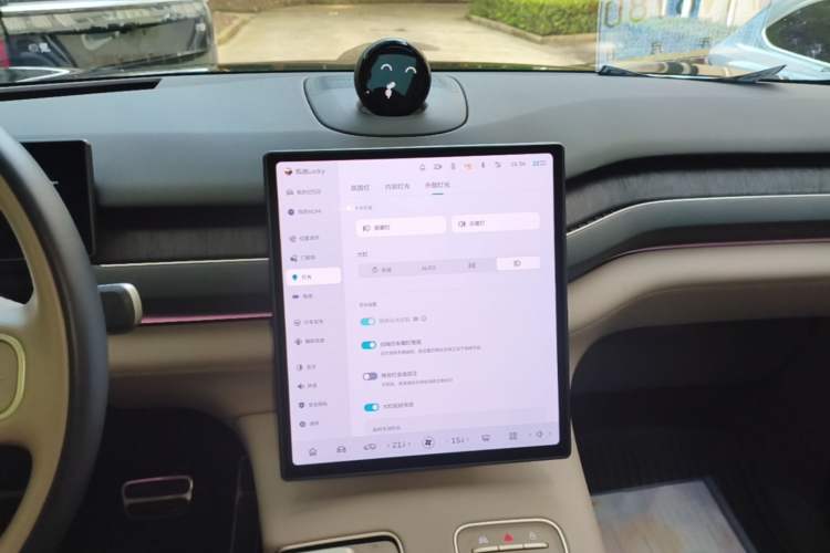 Used Nio ES8 2023 100kWh Signature Edition Audio And AC Panel