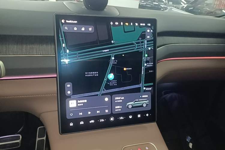 Used Nio ES8 2023 75 kWh Audio And AC Panel