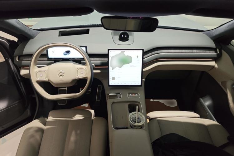 Used Nio ES8 2023 100kWh Executive Edition Center Console