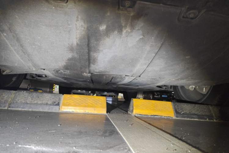 Used Nio ES8 2023 75 kWh Chassis Rear