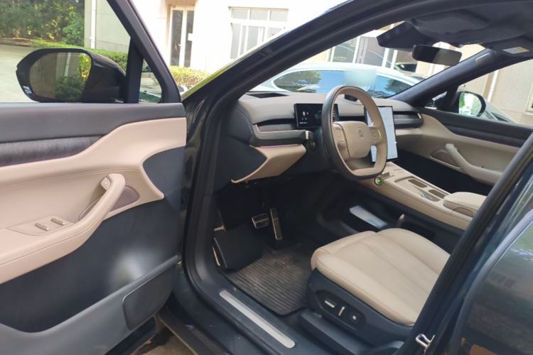Used Nio ES8 2023 100kWh Signature Edition Driver Seat