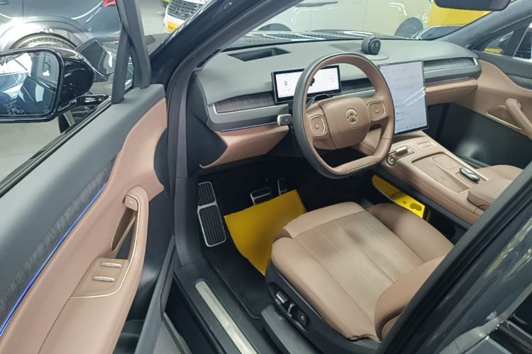 Used Nio ES8 2023 100kWh Signature Edition Driver Seat
