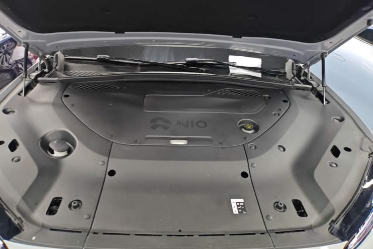 Used Nio ES8 2023 75 kWh Engine Bay