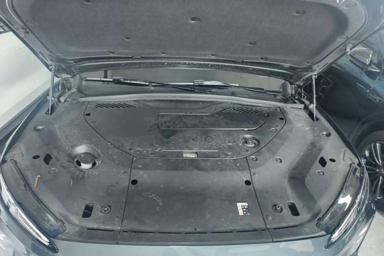 Used Nio ES8 2023 100kWh Signature Edition Engine Bay