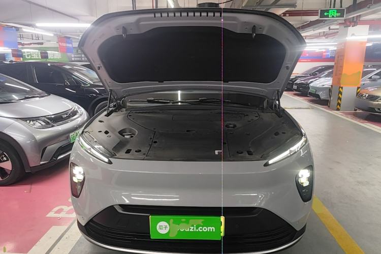 Used Nio ES8 2023 75 kWh Engine Bay