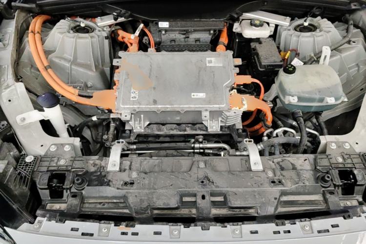 Used Nio ES8 2023 75 kWh Engine Bay