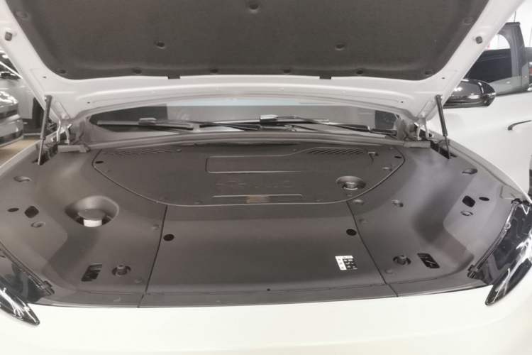 Used Nio ES8 2023 100kWh Engine Bay