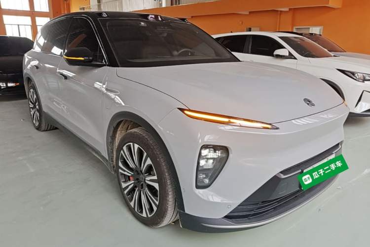 Used Nio ES8 2023 75 kWh Exterior 1