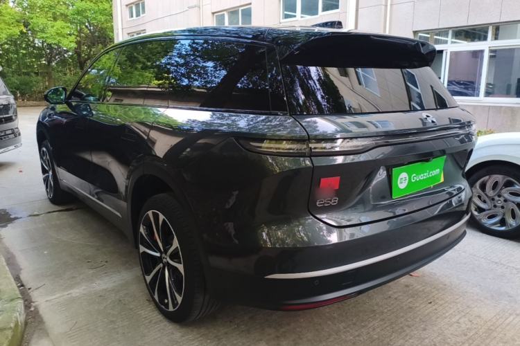 Used Nio ES8 2023 100kWh Signature Edition Exterior 2
