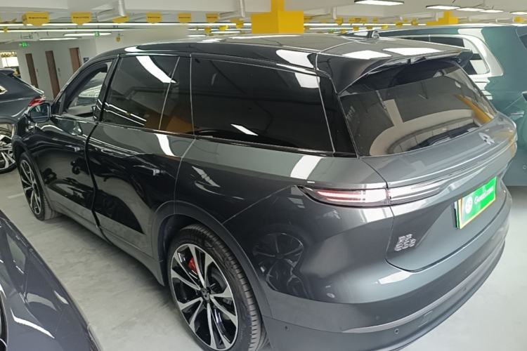 Used Nio ES8 2023 100kWh Signature Edition Exterior 2