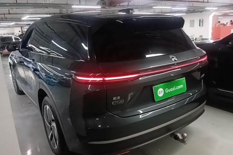 Used Nio ES8 2023 75 kWh Executive Edition Exterior 2