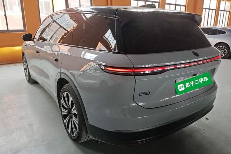 Used Nio ES8 2023 75 kWh Exterior 2