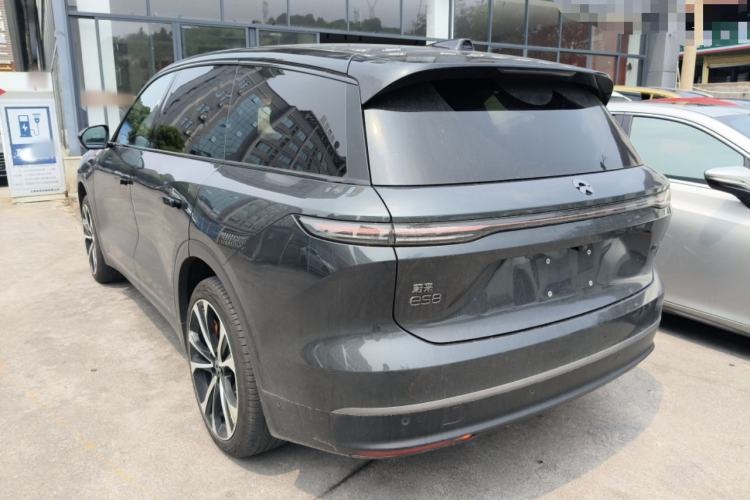 Used Nio ES8 2023 100kWh Signature Edition Exterior 2