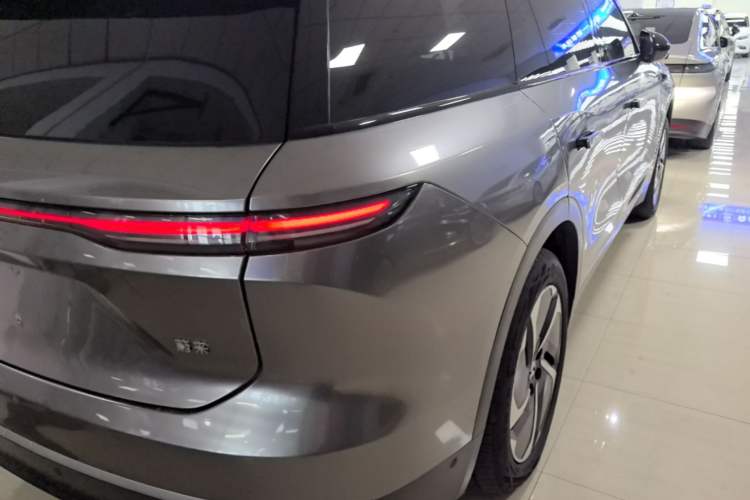 Used Nio ES8 2023 75 kWh Exterior 3