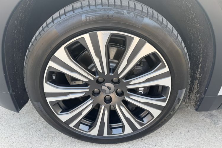 Used Nio ES8 2023 75 kWh Executive Edition Exterior 3
