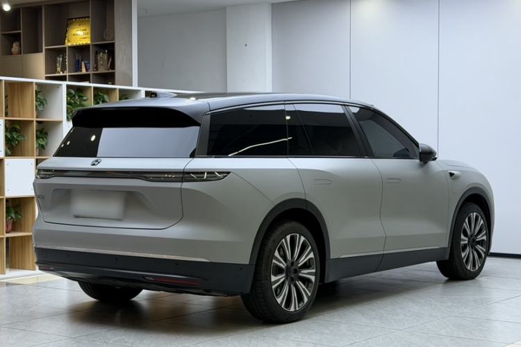 Used Nio ES8 2023 100kWh Exterior 4