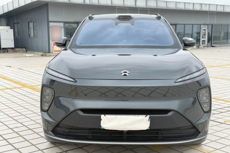 Used Nio ES8 2023 100kWh Signature Edition Exterior 5